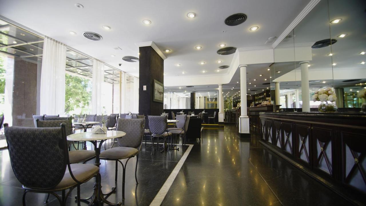 Hotel Presidente Buenos Aires Exteriér fotografie